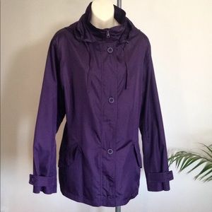Lands End spring jacket sz lg
